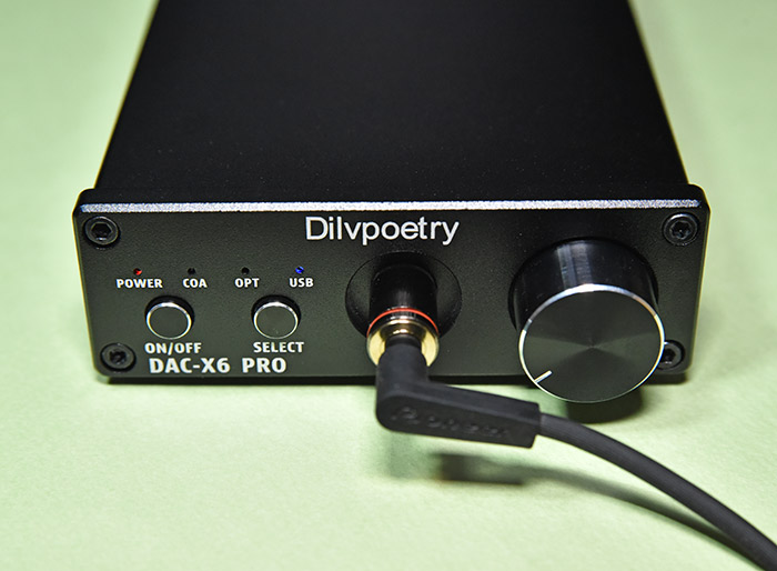 DAC付きヘッドホンアンプ Dilvpoetry DAC-X6 PROのレビューと使い方！